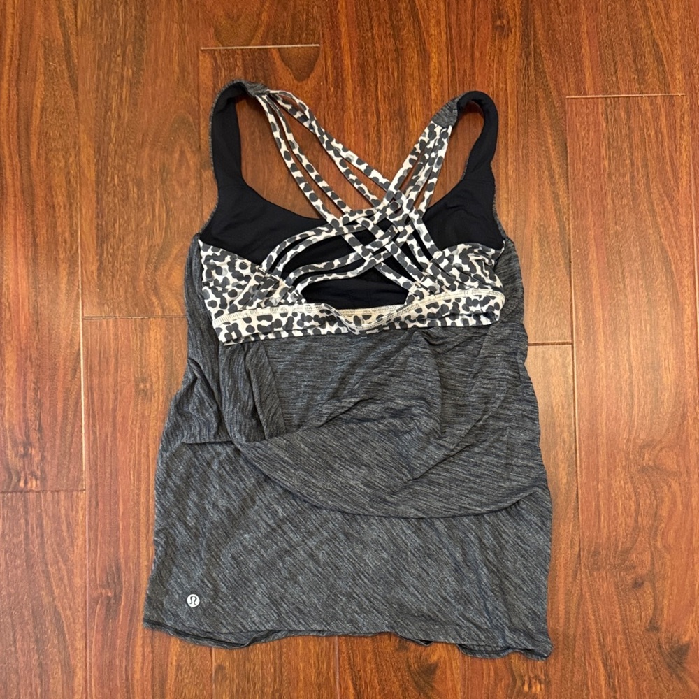 Lululemon Gray and Black wild and free built in bra Tank Top, size 6